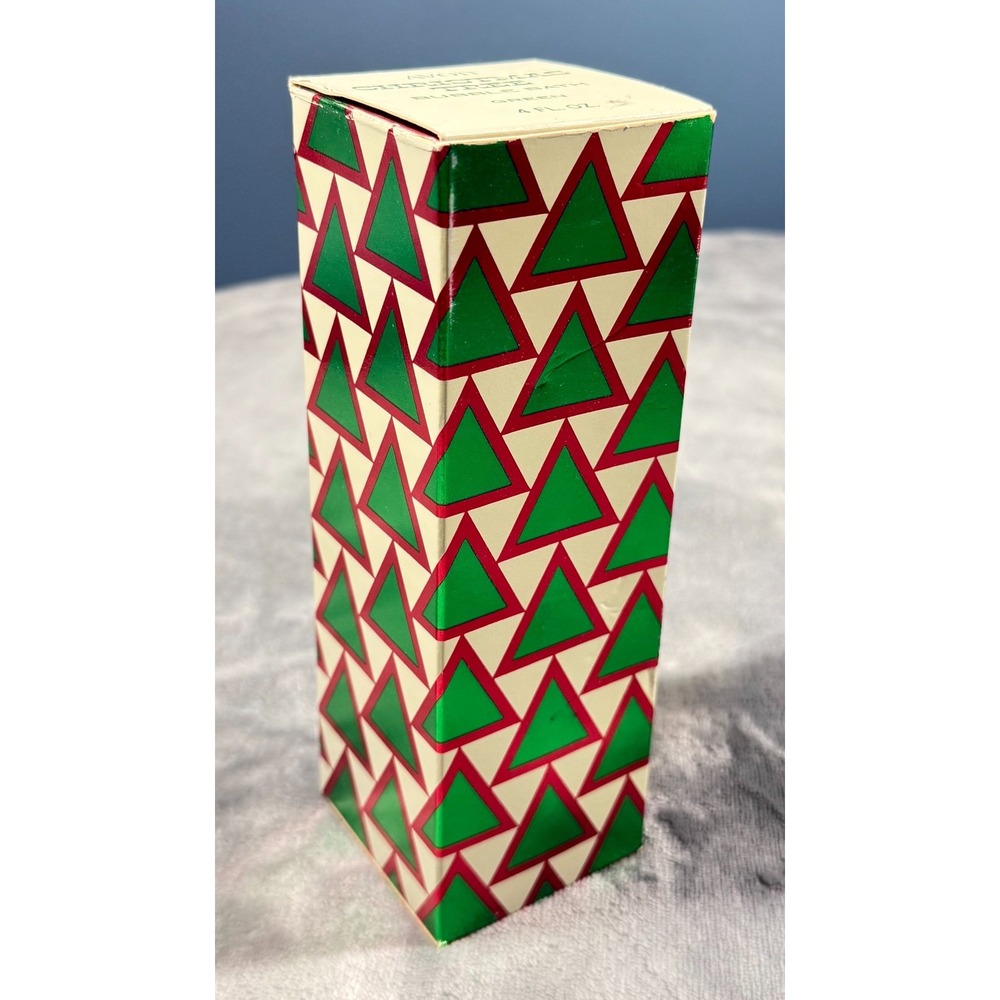 Avon Christmas Tree Bubble Bath Green 4 Fl Oz Vintage Empty Bottle Box